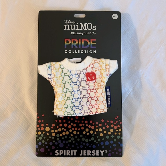 ❤️3/$25 DisneynuiMOs Disney nuiMOs Mickey Spirit Jersey - Picture 4 of 7